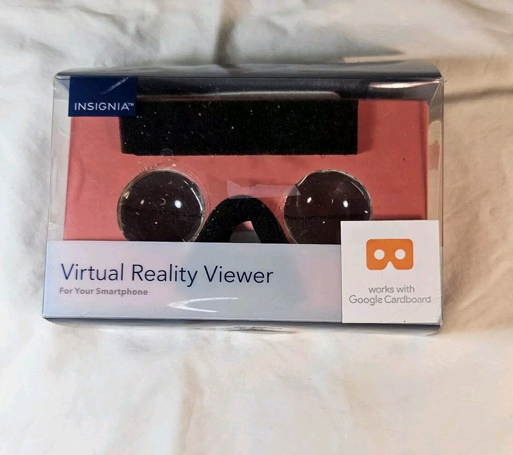 Virtual Reality Viewer Pink Birthday Theme