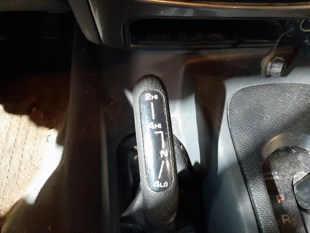 LIBERTY 2005 High Mounted Stop Light 1083490