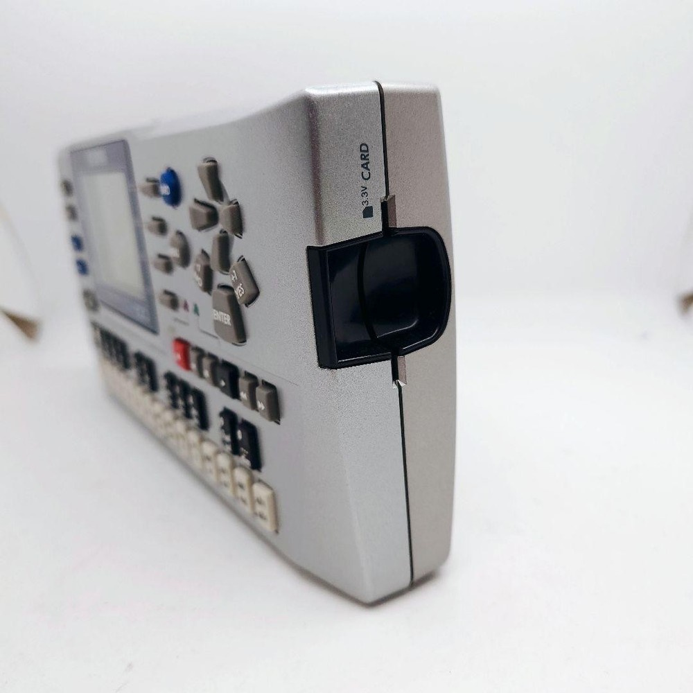 YAMAHA QY100 Music Sequencer Sampler Sound Module