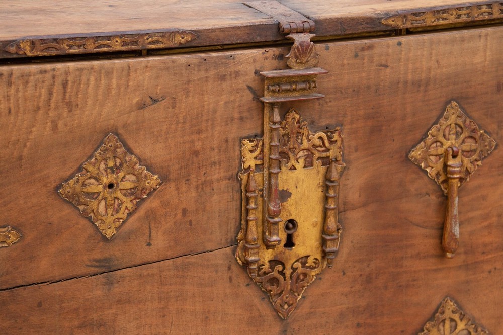 Large 18th Century Spanish Bargueño Chest