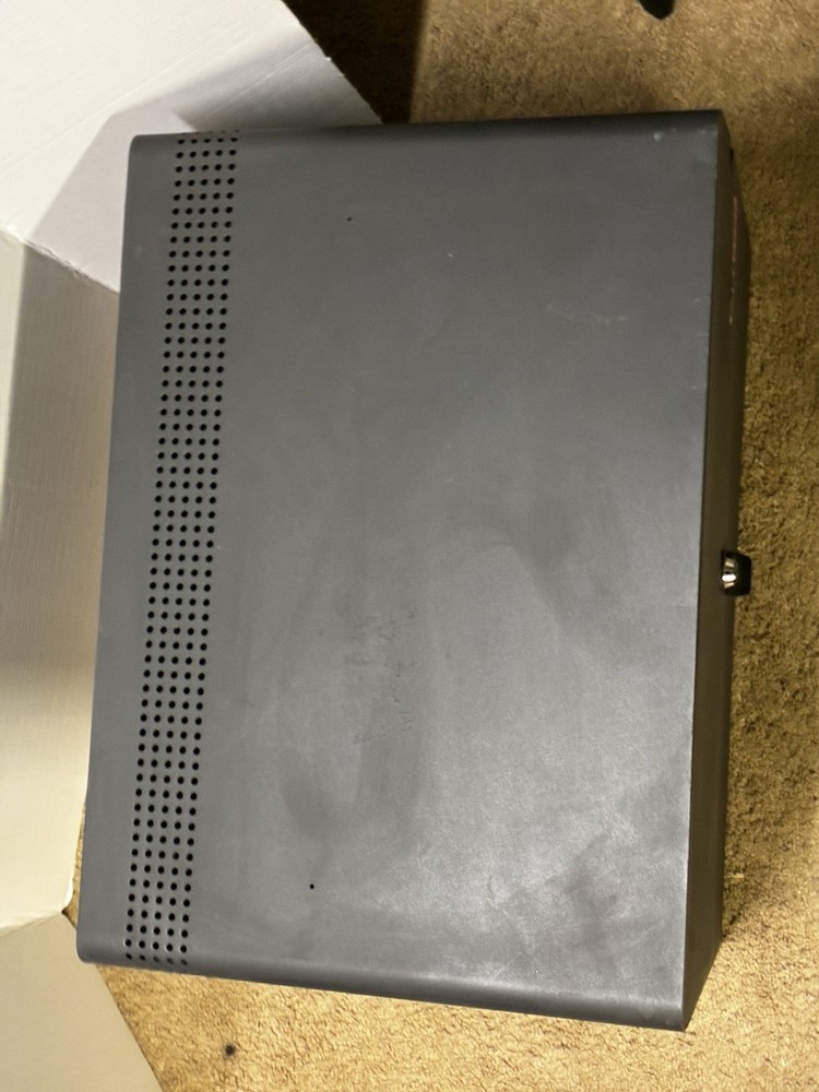 PARASYNC Lockable Charging Storage Cabinet Box – Broken Lock – Pre-Owned