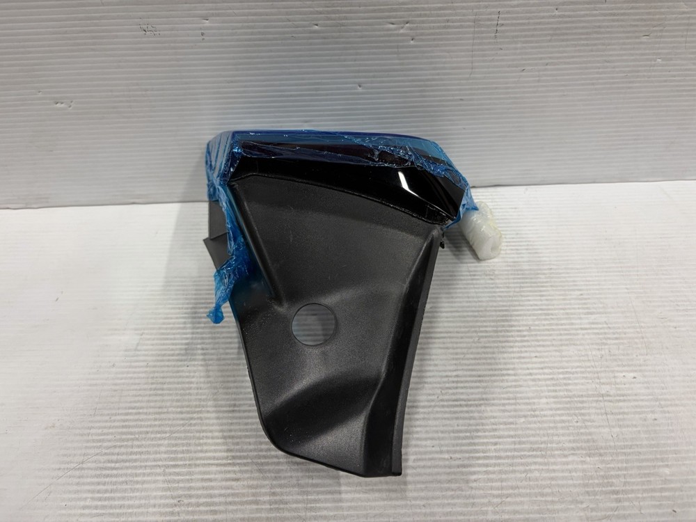 2017-2023 TESLA MODEL 3 Y LED TAIL LIGHT REAR OUTER LEFT DRIVER SIDE 3 PIN OEM