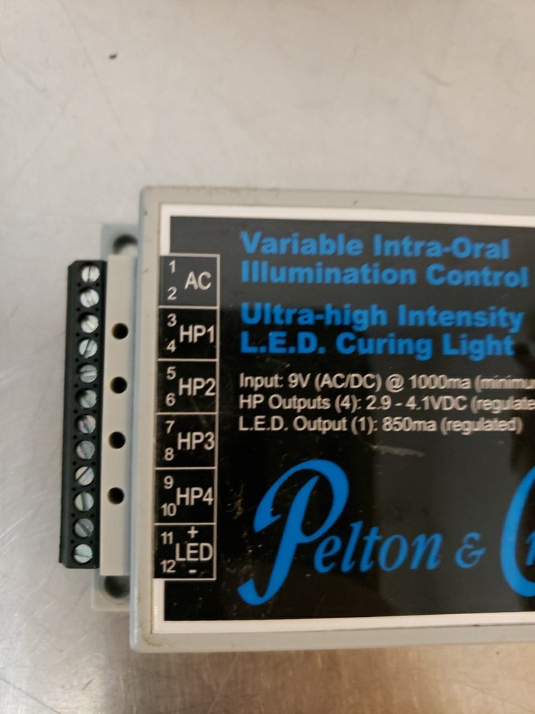 Pelton And Crane Variable Intra Oral Illumination Control