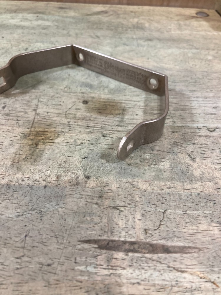 Coleman 4A Gas Iron - Handle Bracket