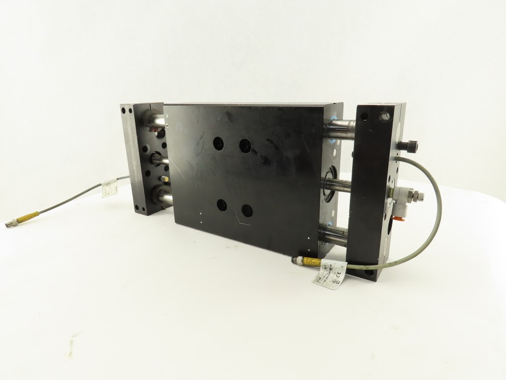 Robohand DBL-20-LC3 3" Stroke Double Rod Linear Pneumatic Slide Thrust Plate
