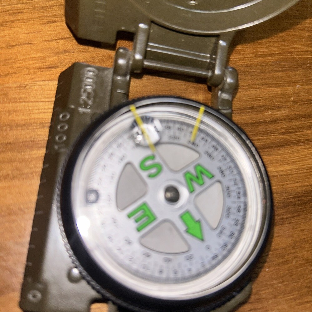 Compass Foldable in Closed Metal Case Camping Accessory Original