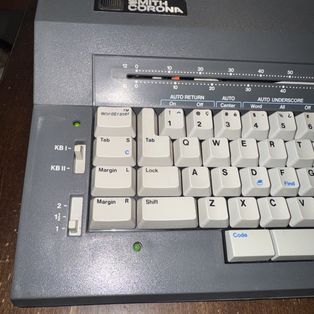 Smith Corona DeVille 110 Spell Right Smart Typewriter With Cover Case Tested