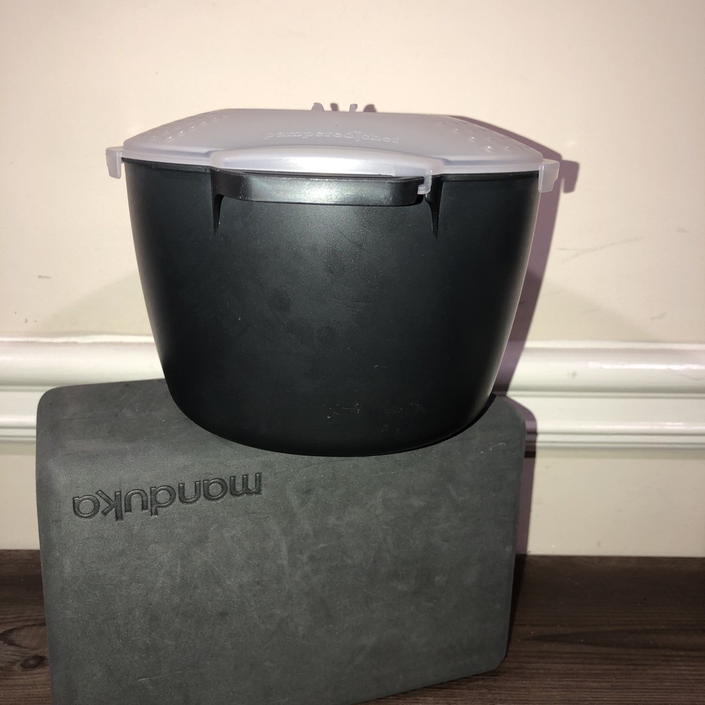 Pampered chef, rice cooker￼