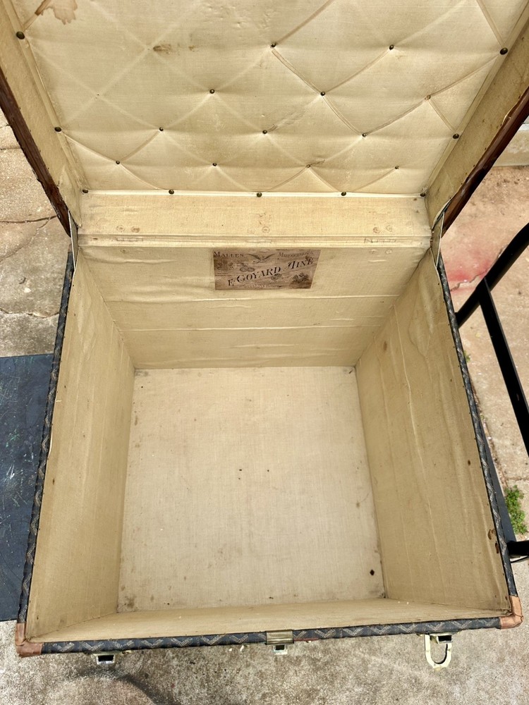 Antique Goyard Hat Cube Trunk Chevron Pattern