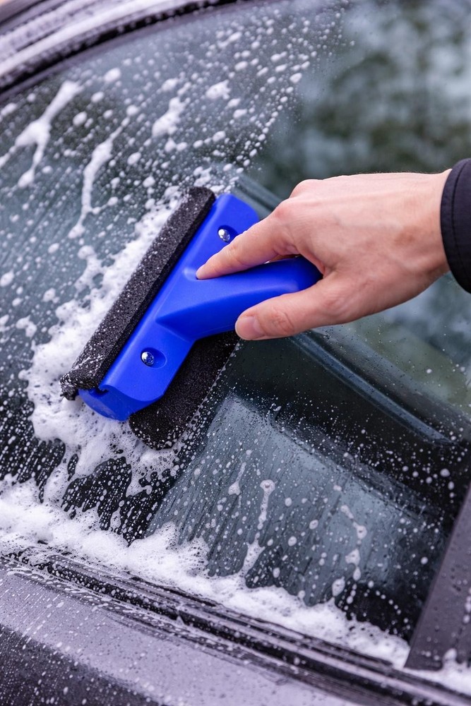 Goodyear 3-in-1 Ice Scraper Squeegee & Sponge Car Windscreen Cleaner Winter Tool