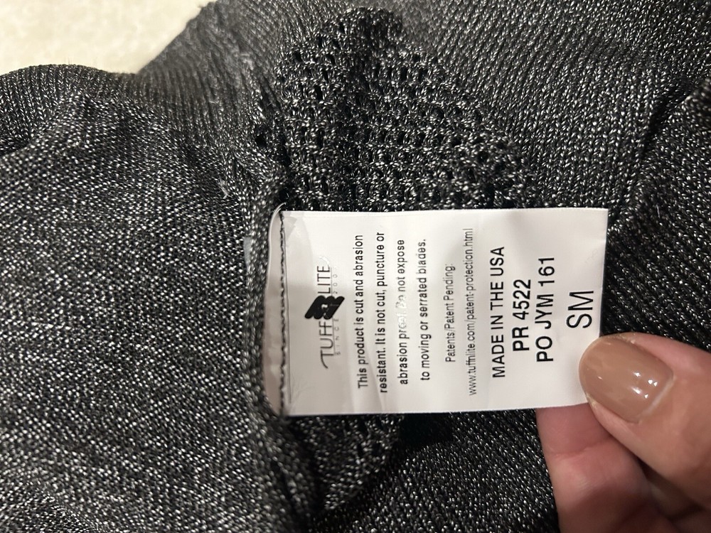 Tuff n lite Keel pullover with thumbholes size small