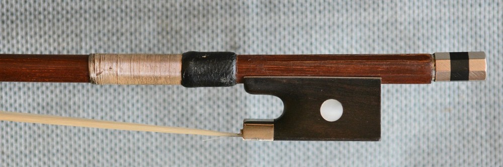 Very Nice  1/16 Violin Bow,  35g