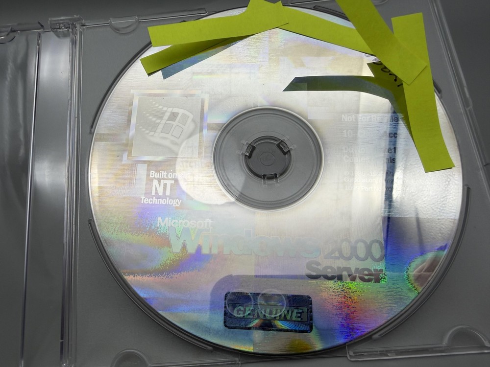 VTG Microsoft Windows 2000 Server 10 CAL & Windows 2000 Support Tools CDs READ