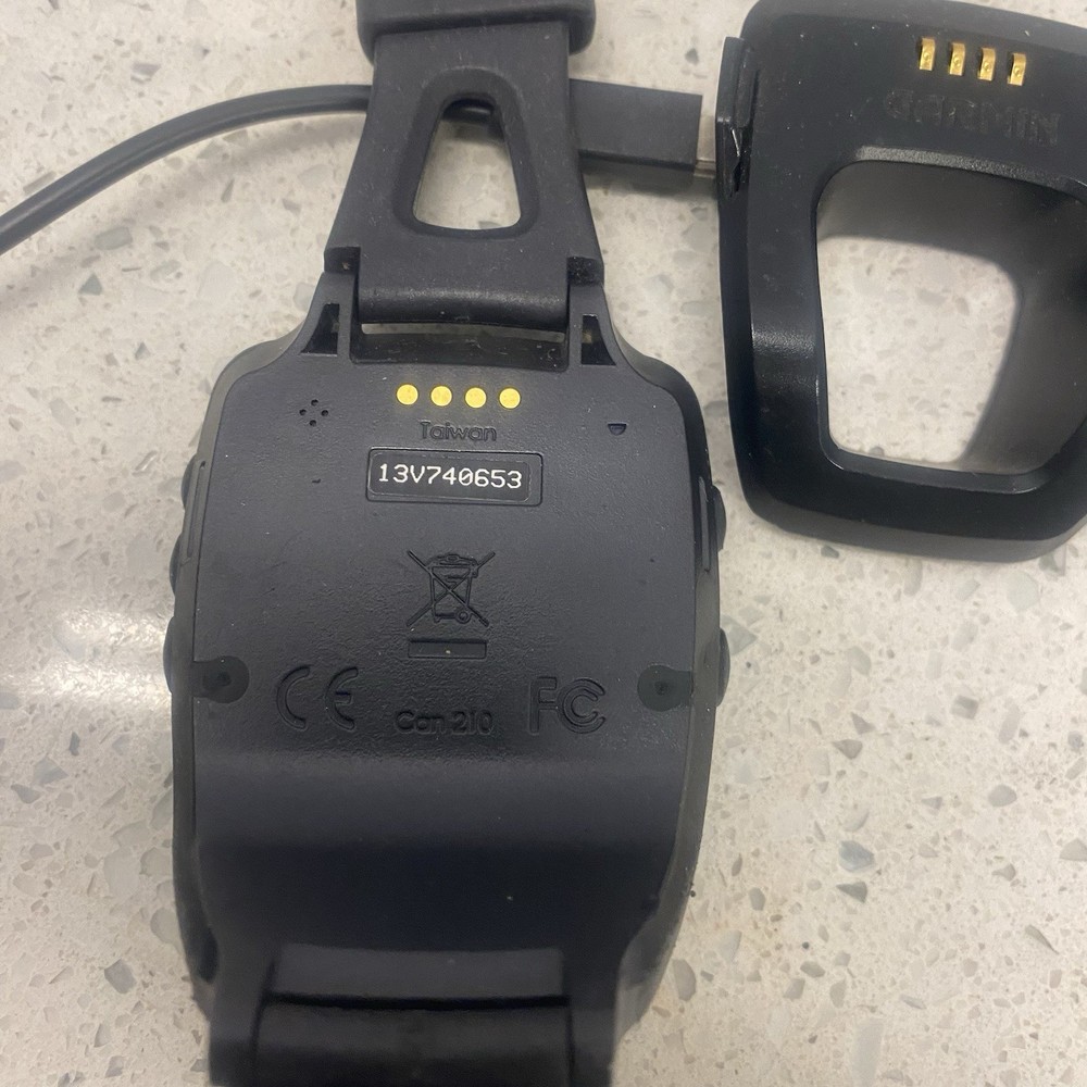 Garmin Forerunner 305 Watch And Charger
