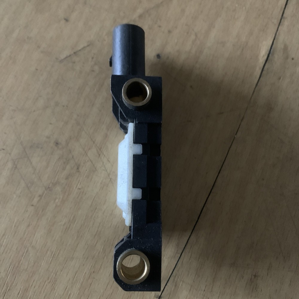 AUDI SENSOR 8E0959651B - FREE SHIPPING -