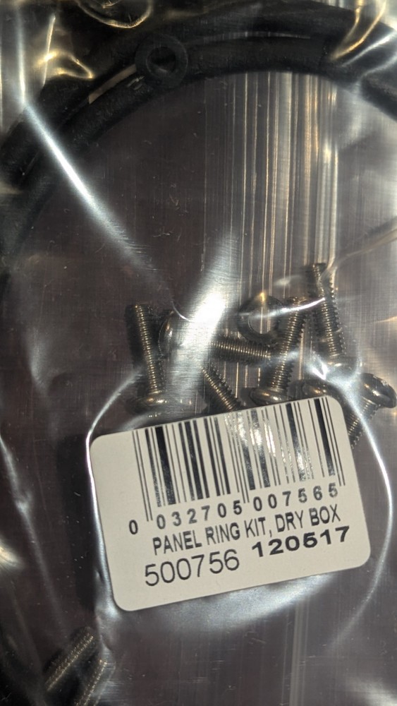 (1) Underwater Kinetics DryBox Panel Ring Kit 500756 New & Sealed