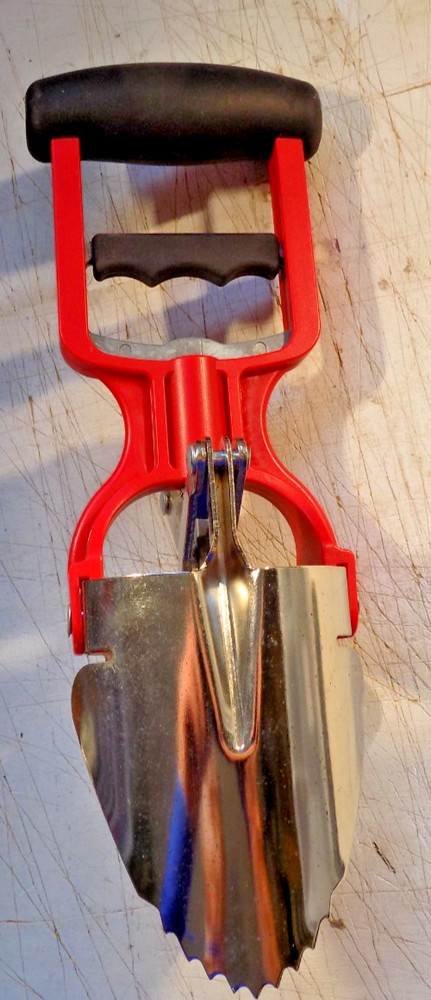 Ruppert DIRT SNATCHER Garden Digger