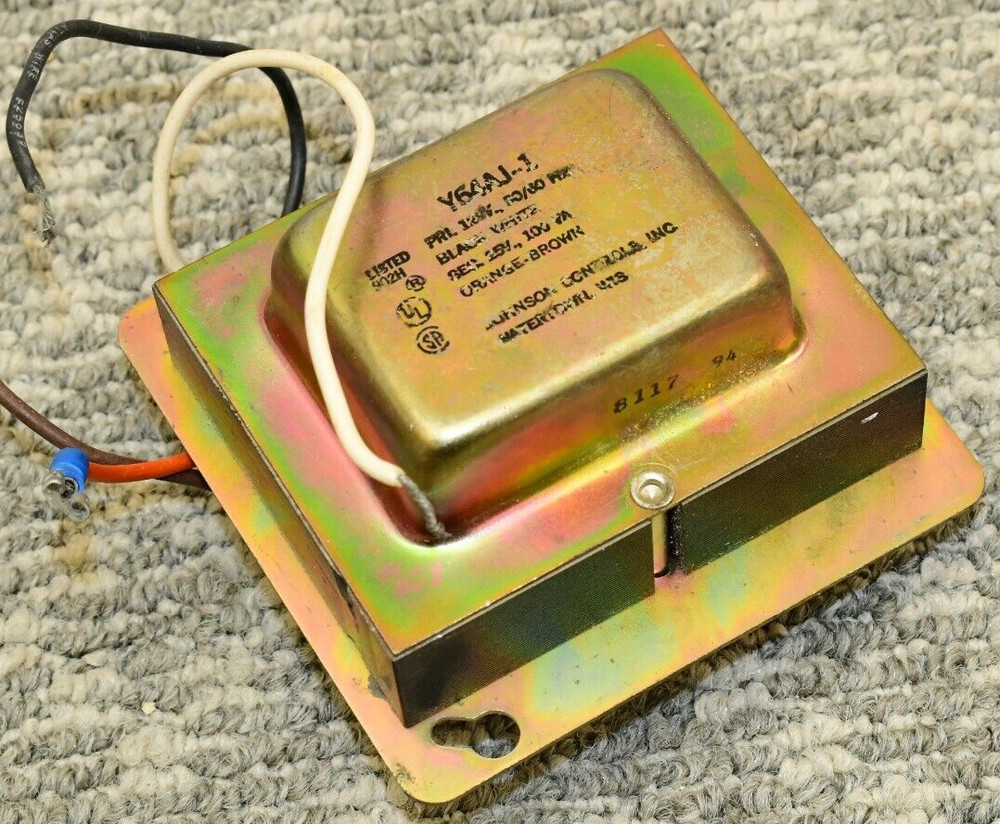 Johnson Controls Y64AJ-1C 100 VA. Baso Transformer