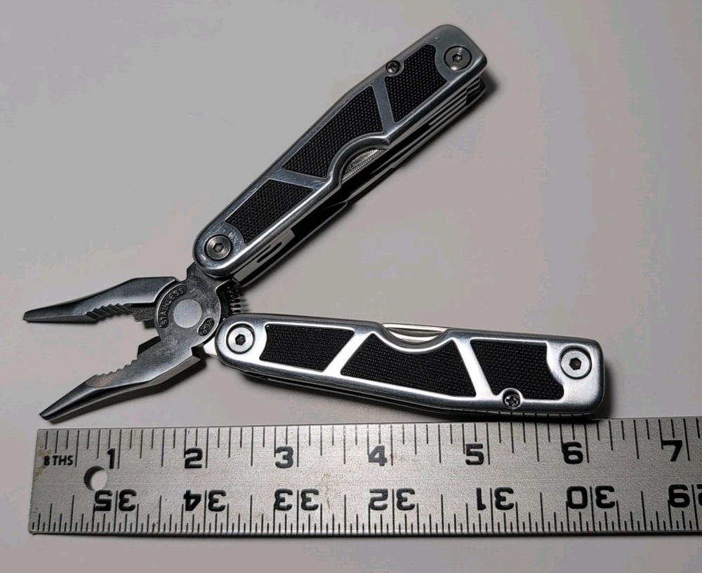 Blackstone Medium premium Industrial Multi-tool With Case