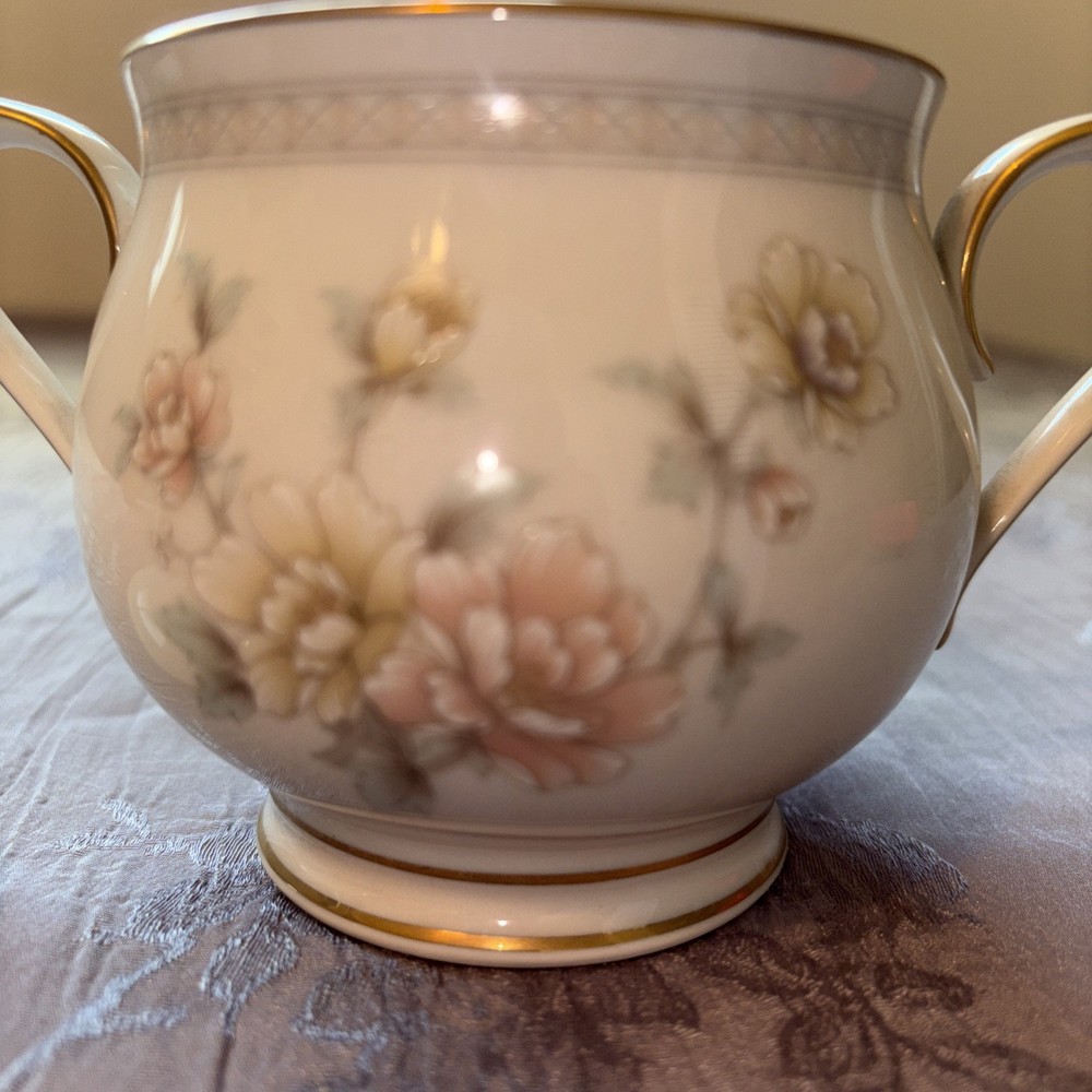 Noritake Ivory China Sugar bowl