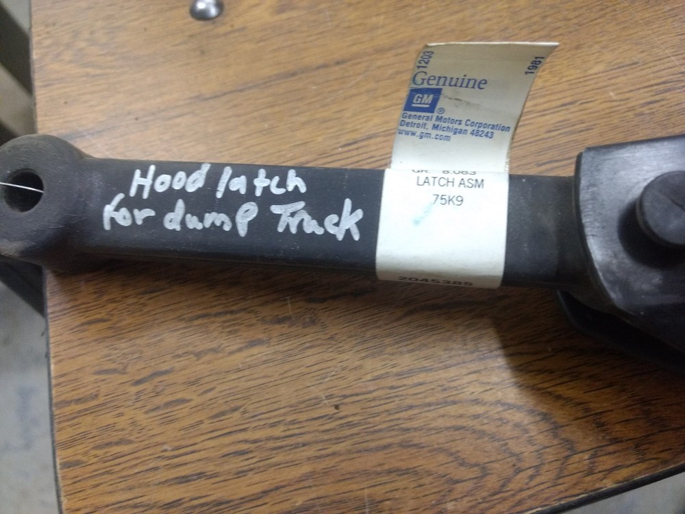 GM Hood Latch 2045385