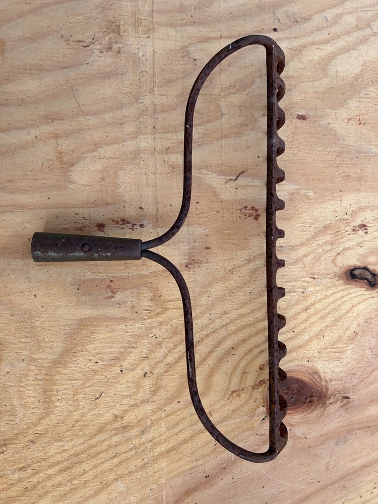 Rake Head Rusty Rustic no handle Original Vintage Primitive Metal