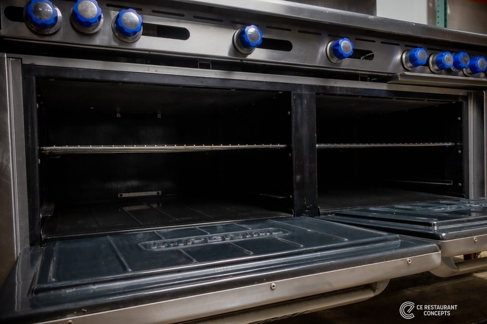 6 Burner Gas Range w/ Griddle