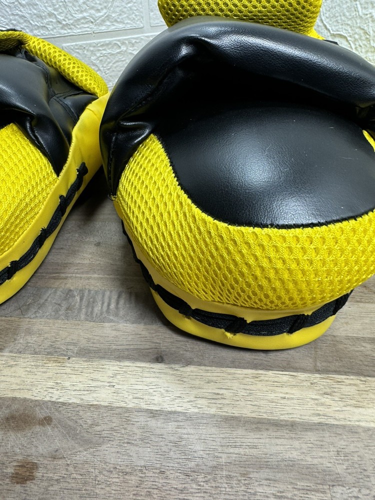Pro Combat USA Punch Mitts Pair