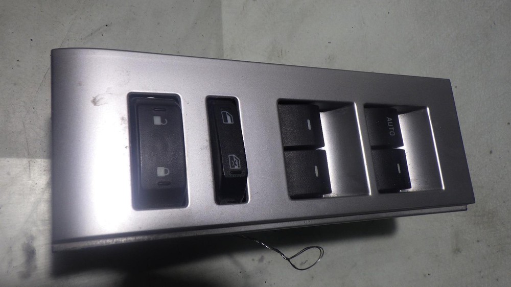 08 MERCURY MOUNTAINEER Front Door Switch