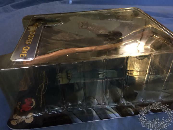 HOODED ONE - BONE SERIES 2 FIGURE