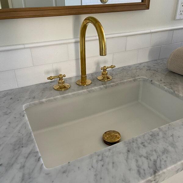 Unlacquered Solid Brass Vathroom Vanity 3 Holes Bathroom Faucet Deck Mount