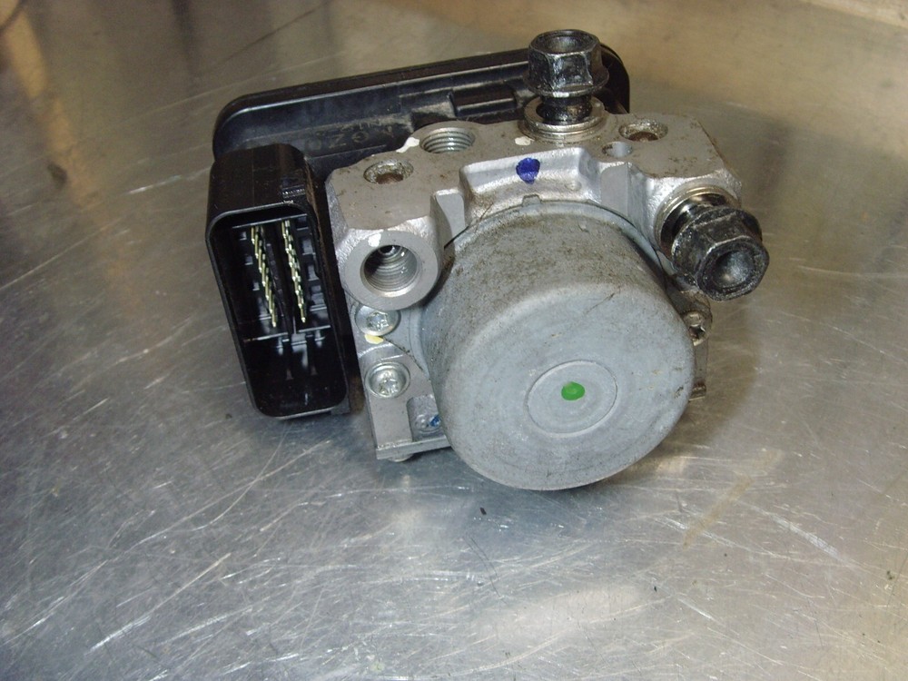 HONDA CBR 500R ABS PUMP MODULE 2012-2016