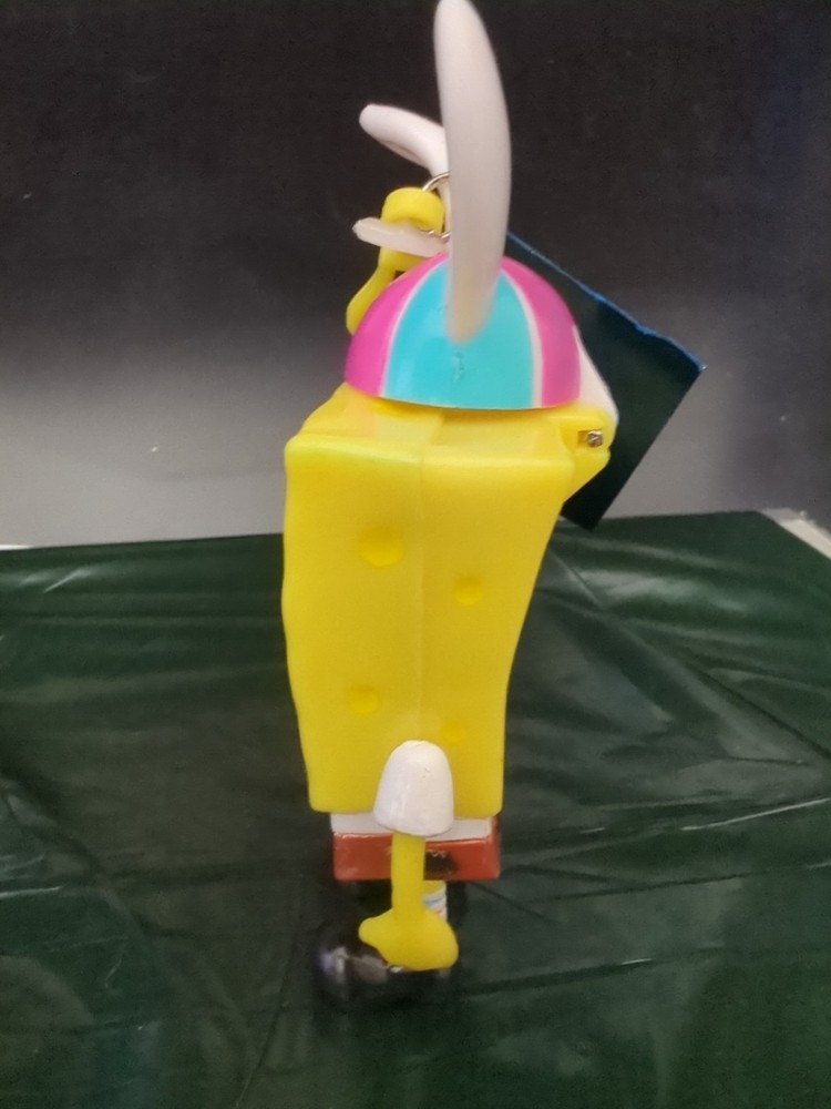 2004 SpongeBob SquarePants Easter Candy Buddy Nickelodeon Candy Keychain Sealed