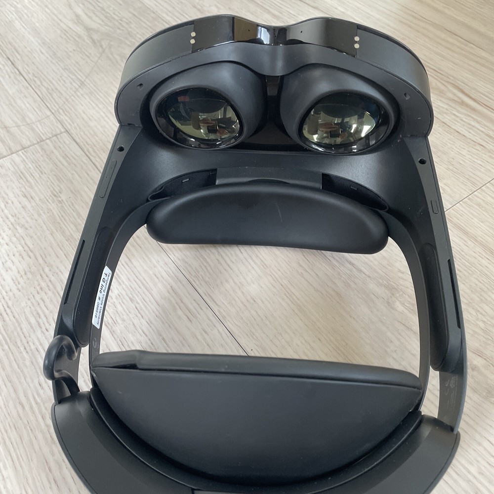 meta quest pro 256gb Headset Only