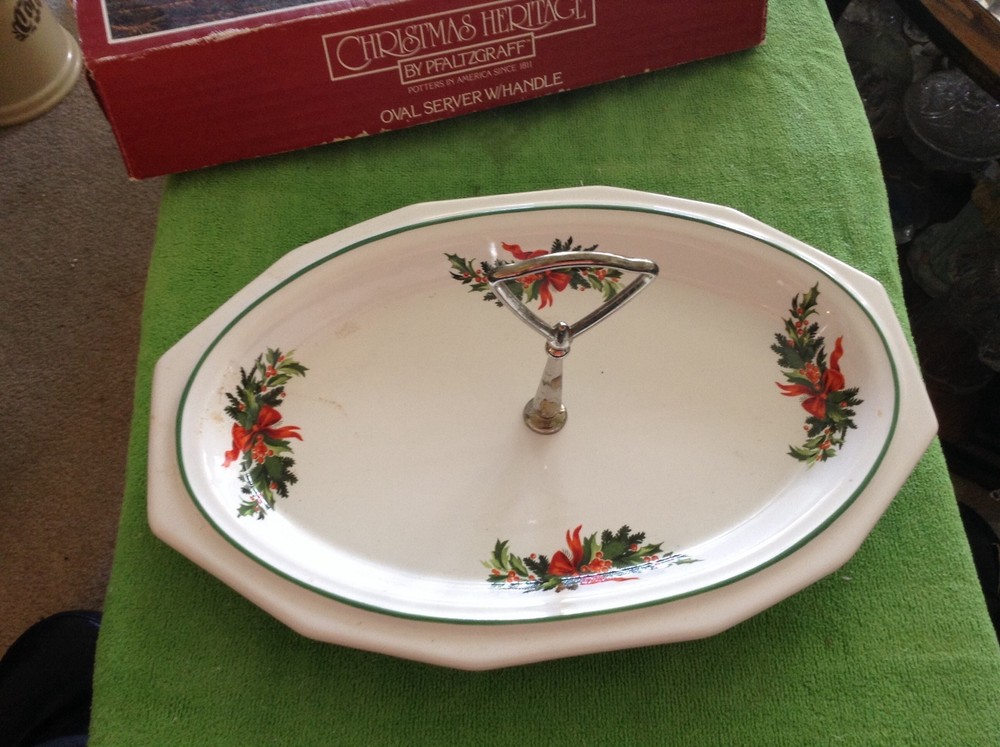 Pfaltzgraff ovel Christmas platter with handle
