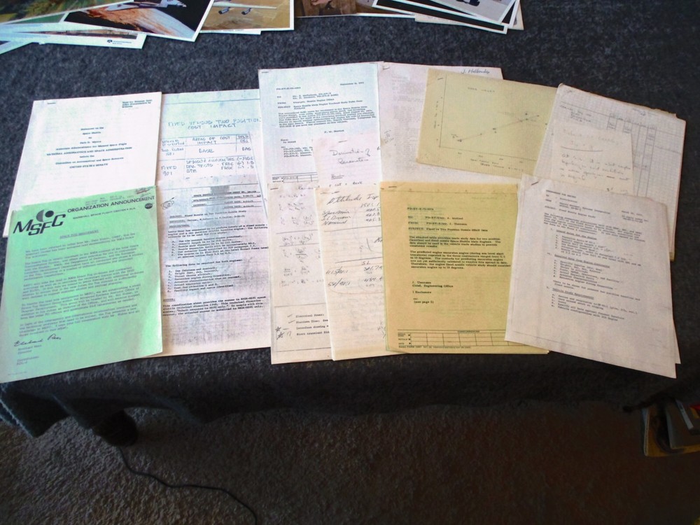 NASA SPACE SHUTTLE DEVELOPMENT ORIG MEMOS/NOTES NOZZLE SSME DATA - RS25 DESIGNER
