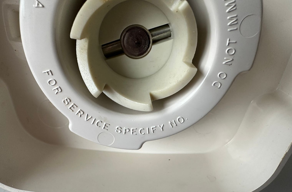 Oster shredder with one blade USED