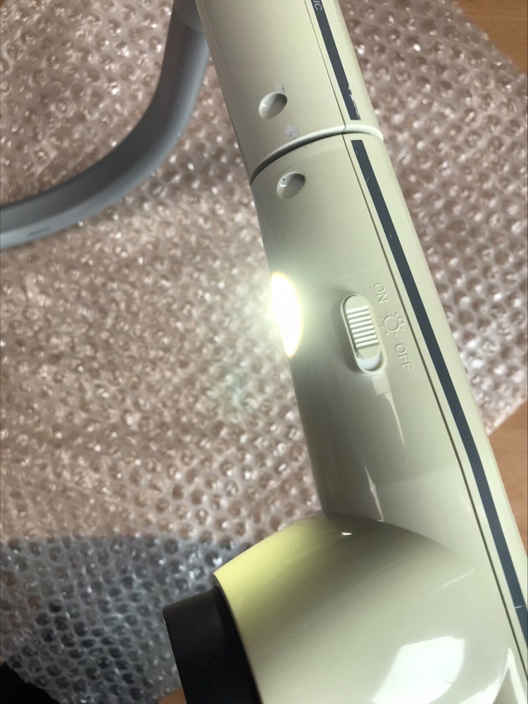 ELMO L-12iD 1080p Revolutionary Interactive Drawing & Writing Camera Visualizer