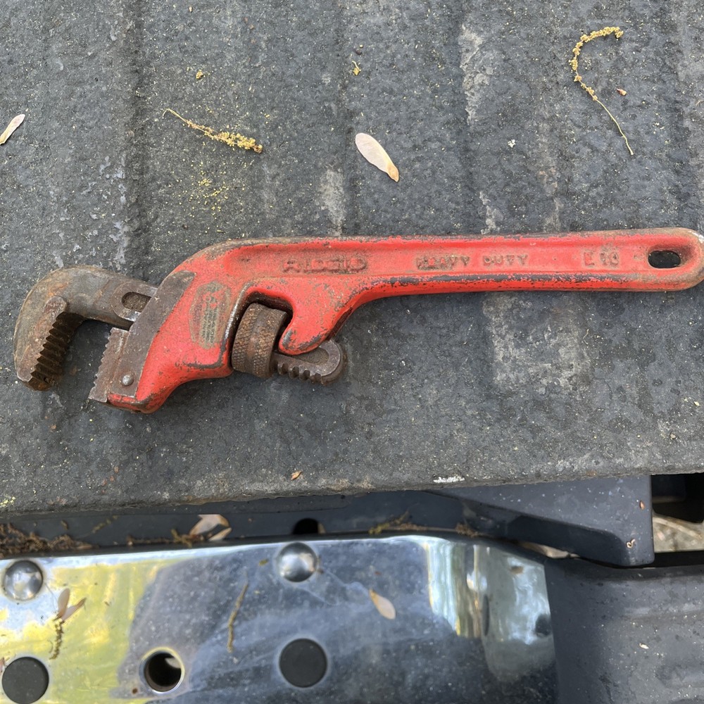 Vintage  RIDGE Tool E10 Offset Pipe Wrench The Ridge Tool Co.