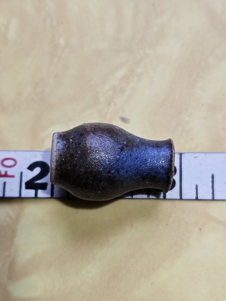 VTG MINI GLAZED STONEWARE VASE 22.62MM