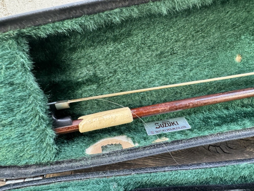 vintage violin Suzuki With Case