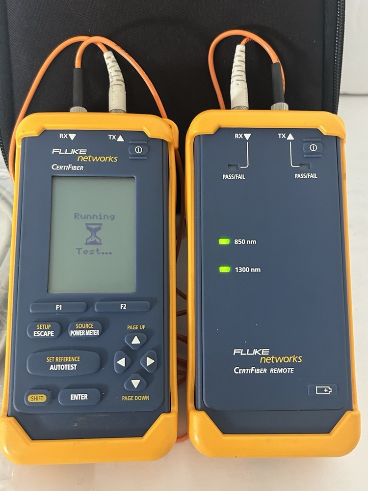 Fluke Networks Certifiber Advanced Multimode Fiber Optic Certification Tool-Case