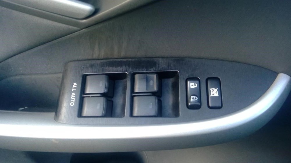 PRIUS 2010 Transmission Shift 1110079