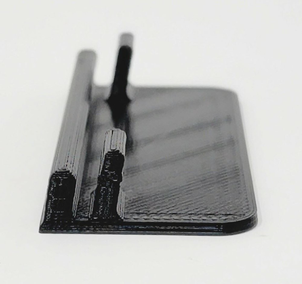 Display Stand for Game Gear - Trogg Tech