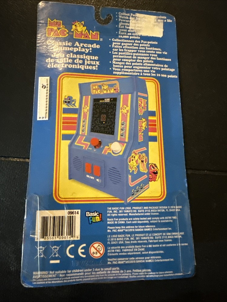 Arcade Classics - Ms Pac-Man Retro Mini Arcade Handheld Game