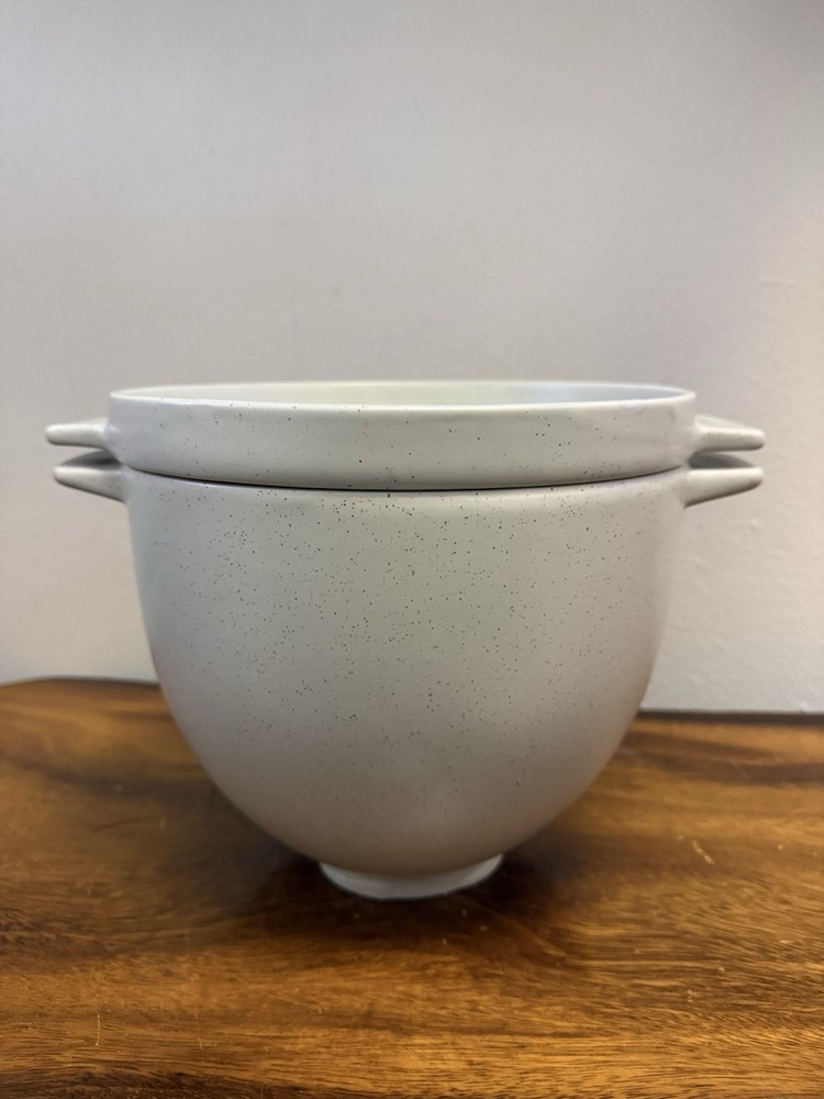 KitchenAid Ceramic Bread Bowl with Baking Lid 5 Quart