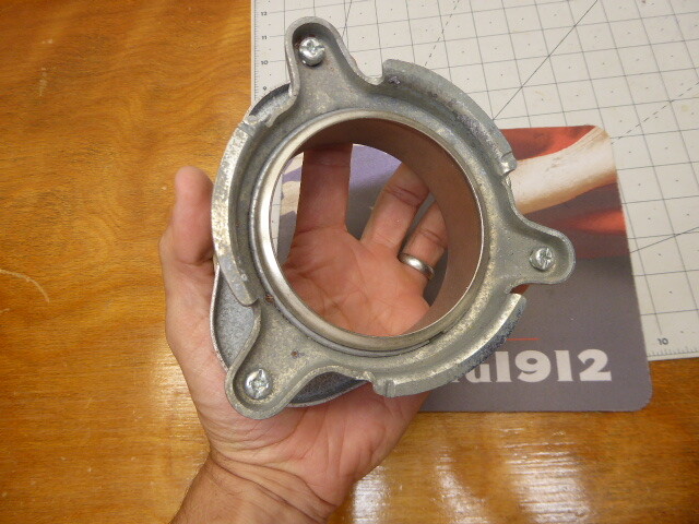 Insinkerator Quick Lock Mount For Garbage Disposals 2 New Open Box!