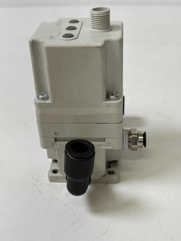 SMC ITV2031-21N2CL4 Electro-Pneumatic Regulator