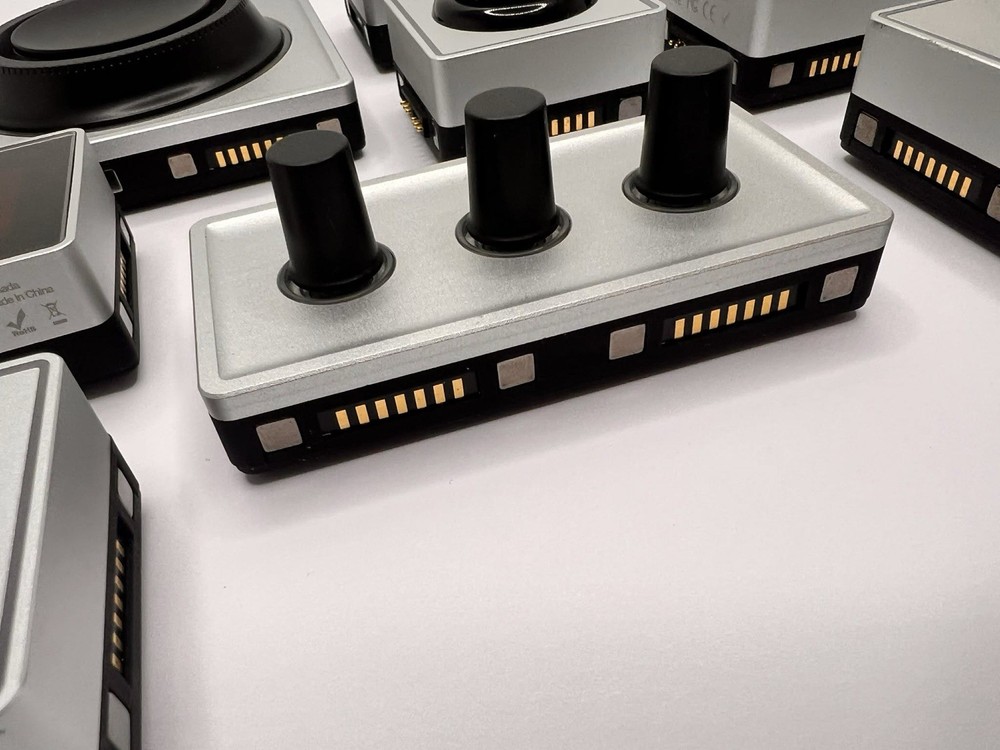 Monogram Creative Console