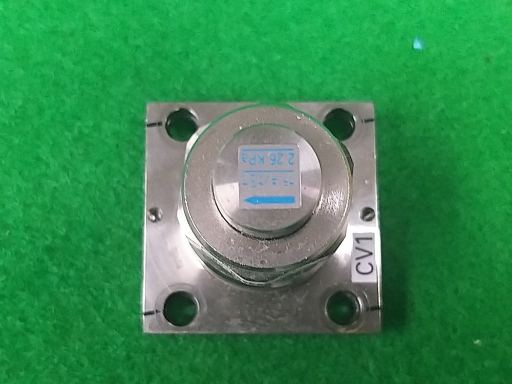 Fujikin 081508 valve, USED